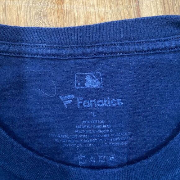 Cubs Baseball T-Shirt with Chris Bryant 17 Size Large Blue USA Flag Design - Picture 4 of 5